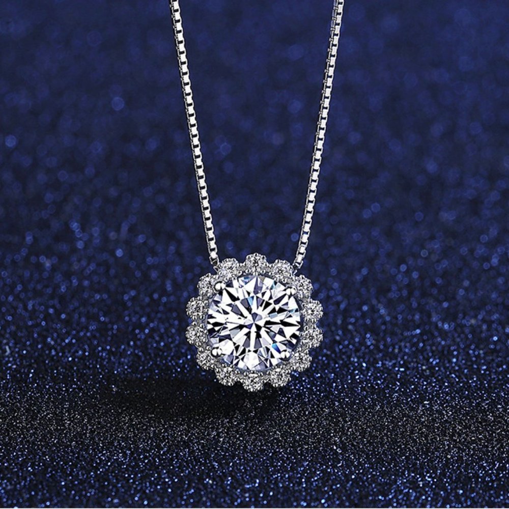 Certified 1ct. t.w. Diamond Moissanite Halo Necklace NEW M - Picture 3 of 10